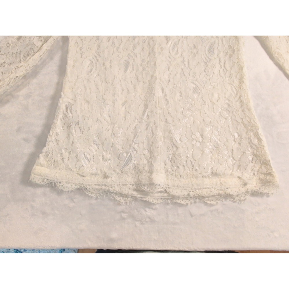 Soft Surroundings White Lilith Lace Bell Sleeve Textured Embroidery Lined Size S - Picture 5 of 12